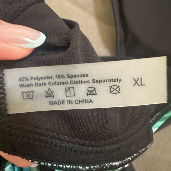 NWOT Bikini Print Bathing Suit- X-Large - Picture 5 of 5